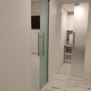 IMG_20190105_115714 Frameless Glass Sliding Doors